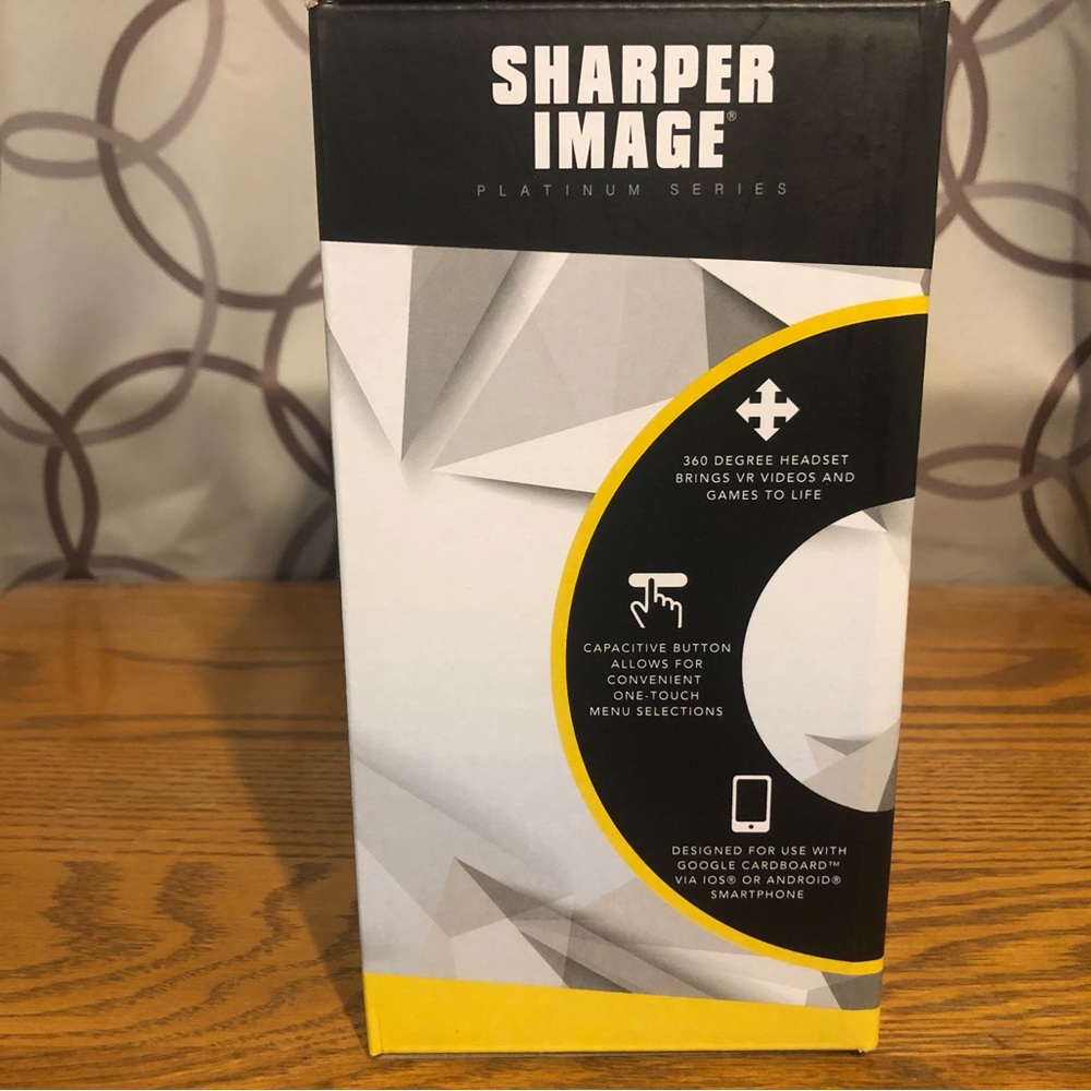 Sharper Image Virtual Reality with Controller - Picture 3 of 5
